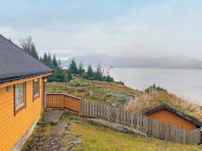 Holiday home Brekke